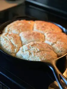 how to reheat biscuits in pan